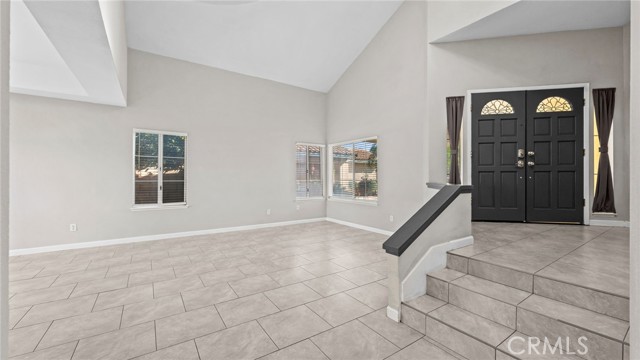 Detail Gallery Image 10 of 40 For 2857 Longhorn St, Ontario,  CA 91761 - 4 Beds | 3 Baths