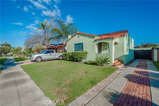 1715 E 64th St, Long Beach, CA 90805