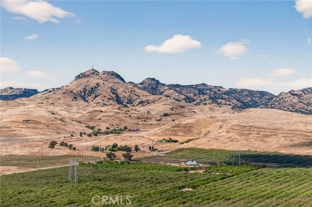 Detail Gallery Image 11 of 48 For 8970 S Butte, Sutter,  CA 95982 - 4 Beds | 3/1 Baths