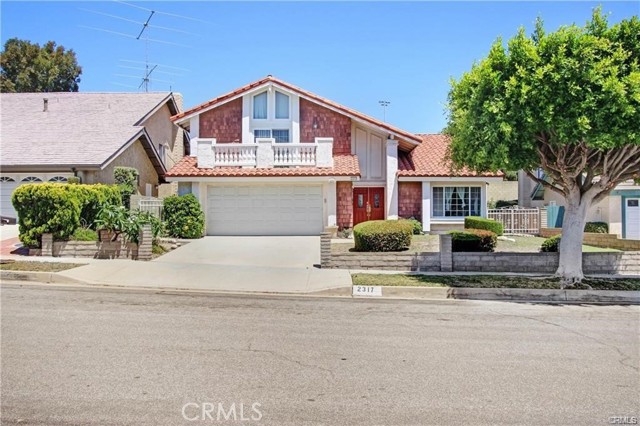 Detail Gallery Image 1 of 16 For 2317 Santa Fe Ave, Torrance,  CA 90501 - 4 Beds | 3 Baths