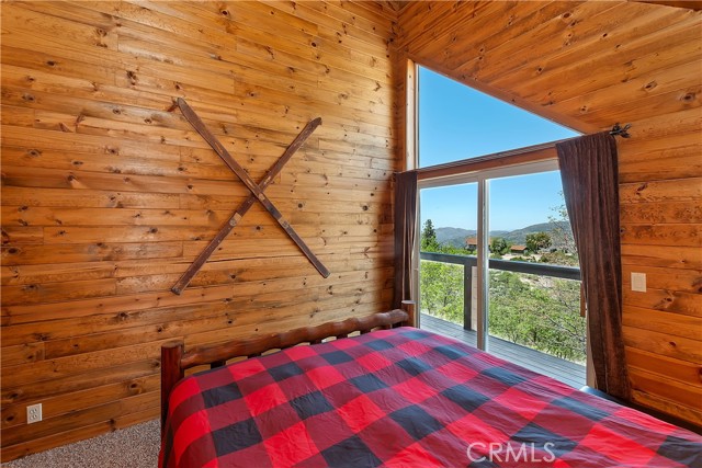 Detail Gallery Image 24 of 75 For 175 N Trails End Rd, Green Valley Lake,  CA 92341 - 5 Beds | 2 Baths