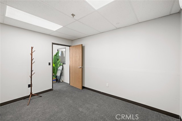620 S Magnolia Avenue, Ontario CA: https://media.crmls.org/medias/371735d8-85a0-41ba-8fe1-f5223e45aecb.jpg