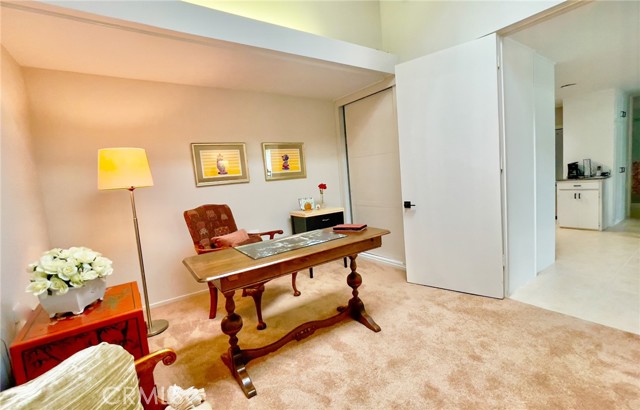 Detail Gallery Image 11 of 16 For 13981 Thunderbird Dr 2d,  Seal Beach,  CA 90740 - 2 Beds | 1 Baths