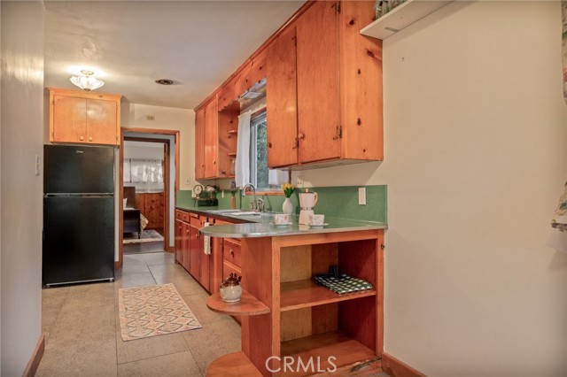 Detail Gallery Image 20 of 48 For 720 Rocky, Crestline,  CA 92325 - 3 Beds | 2 Baths
