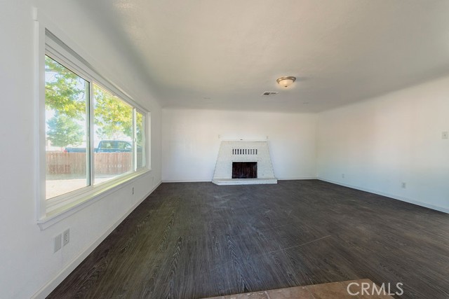 Detail Gallery Image 6 of 58 For 1313 Orange Ave, Chowchilla,  CA 93610 - 4 Beds | 2 Baths