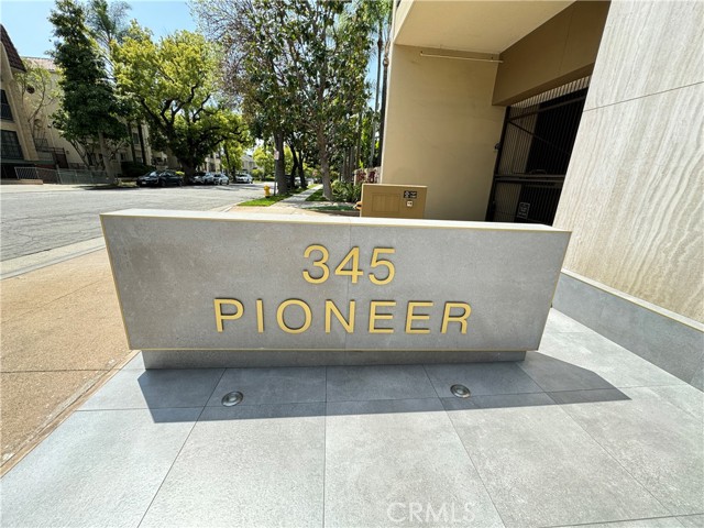 Detail Gallery Image 16 of 61 For 345 Pioneer Dr Ph5,  Glendale,  CA 91203 - 2 Beds | 2 Baths