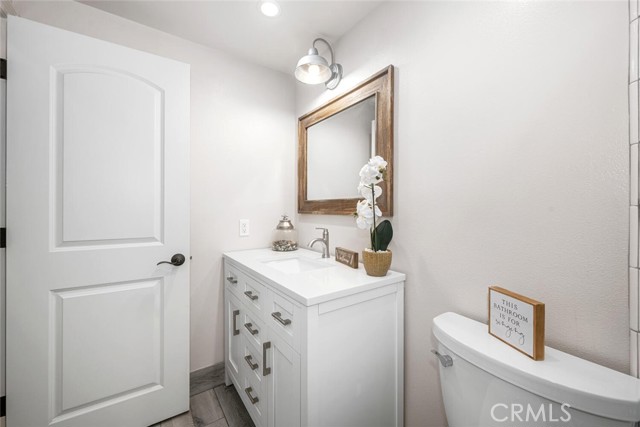 Image 45 of 75 For 11371 Harkers Court