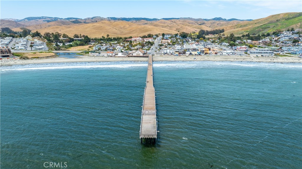 https://media.crmls.org/medias/3719d41f-cb69-4770-ad28-867b8ebf3194.jpg?preset=X-Large