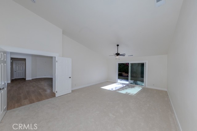 MLS #OC25164195 image #30