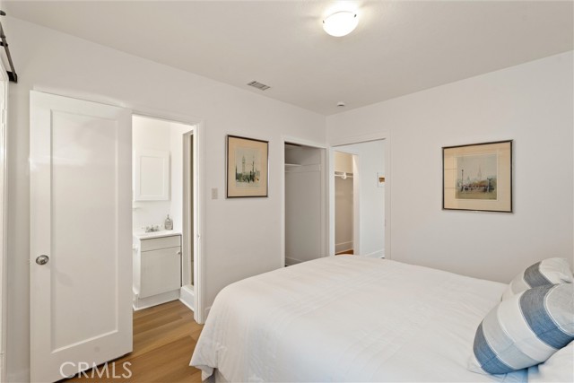 Detail Gallery Image 18 of 29 For 540 Loma, Long Beach,  CA 90814 - 3 Beds | 2 Baths
