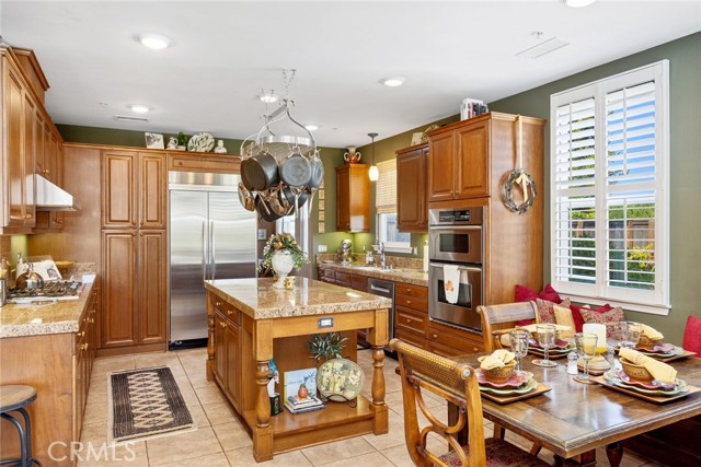 1549 Via Rojas, Templeton CA: https://media.crmls.org/medias/371b6796-c9e7-4686-ada5-edbbb5f4c559.jpg