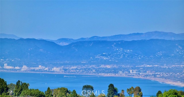 1022 Calle Stellare, Rancho Palos Verdes, California 90275, 2 Bedrooms Bedrooms, ,2 BathroomsBathrooms,Residential,Sold,Calle Stellare,PV24028056