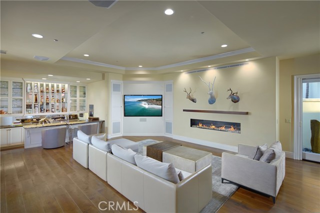 Detail Gallery Image 15 of 42 For 1 Elk Grove Ln, Laguna Niguel,  CA 92677 - 5 Beds | 5/2 Baths