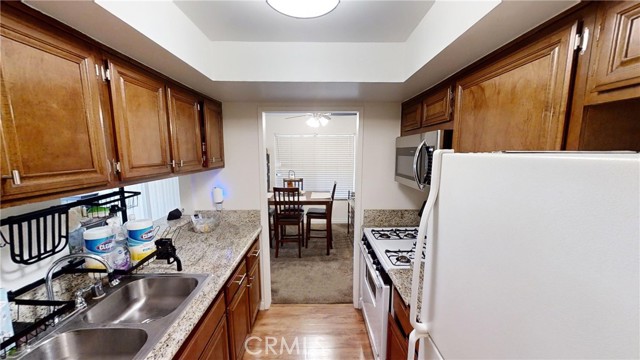 Detail Gallery Image 10 of 16 For 600 Central Ave #293,  Riverside,  CA 92507 - 1 Beds | 1 Baths