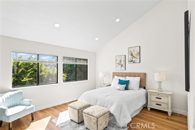 1260 Sierra Village Place, San Jose CA: https://media.crmls.org/medias/371ce84d-9278-49de-abb9-9bb06ae6fbfb.jpg