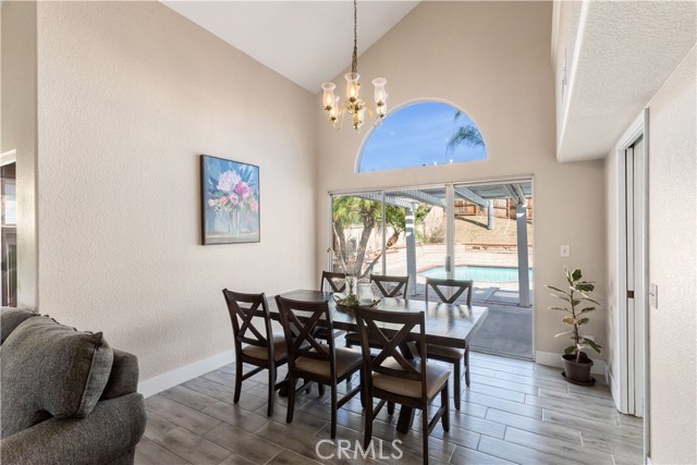 Detail Gallery Image 7 of 42 For 24550 Camino Meridiana, Murrieta,  CA 92562 - 4 Beds | 2/1 Baths