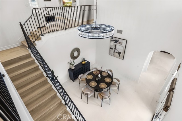 31 Prairie, Irvine CA: https://media.crmls.org/medias/371e1c9d-ca50-406f-aa97-1e7e7ecd98d7.jpg