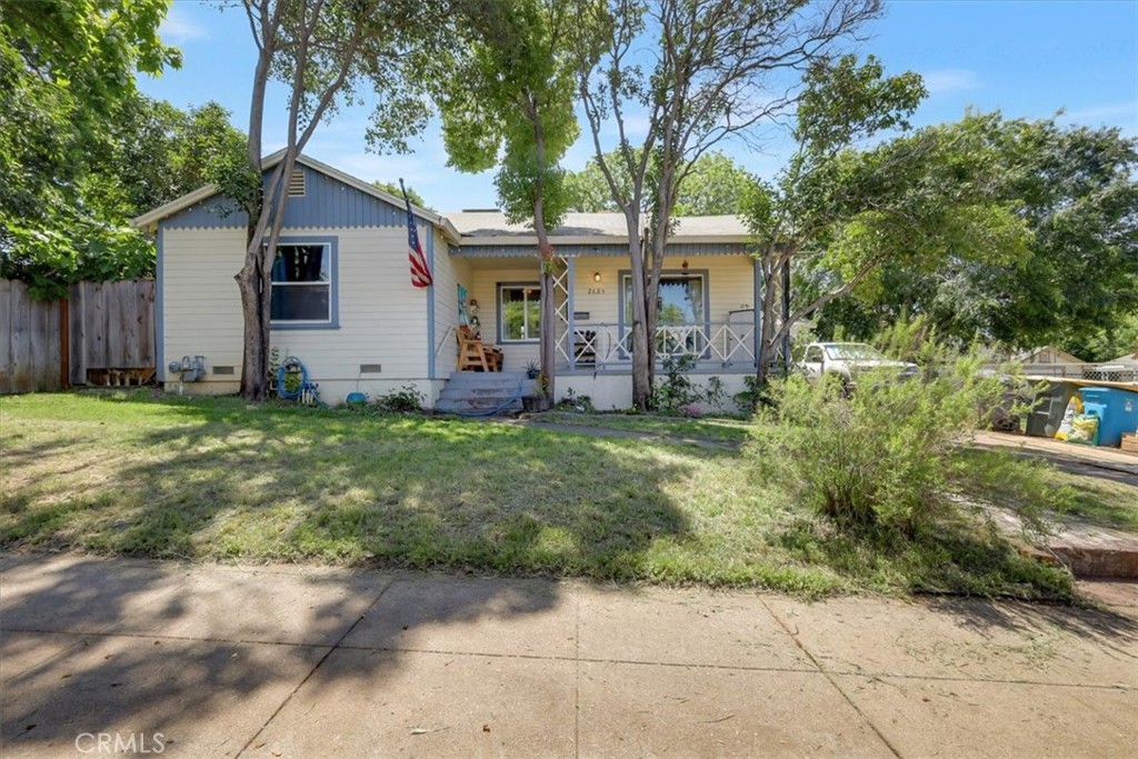 2625 Mcclellan