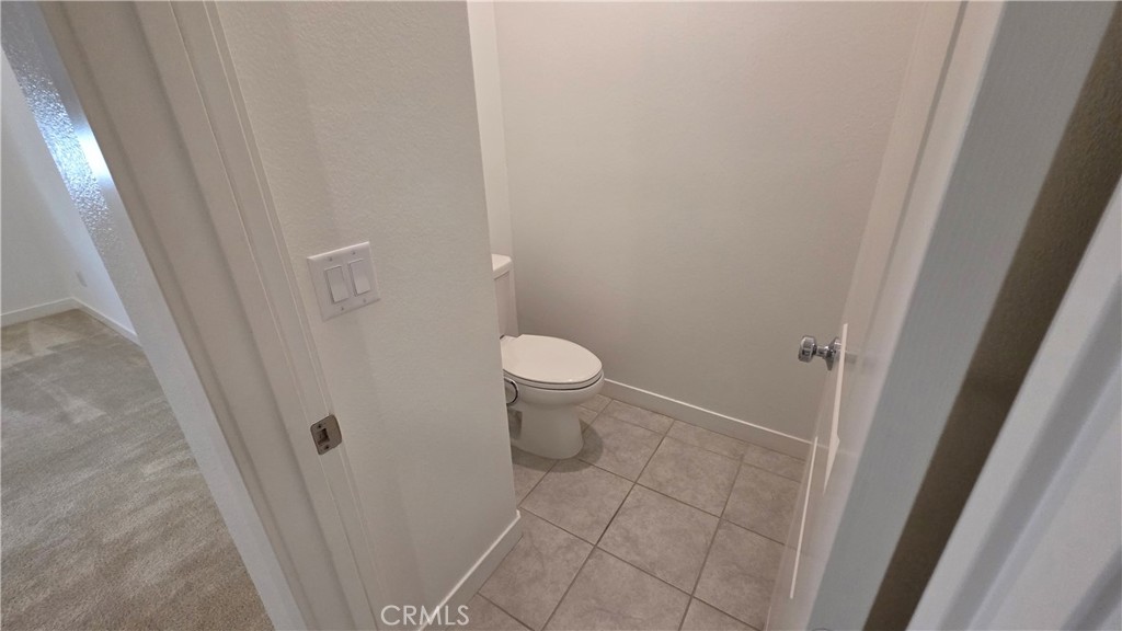 https://media.crmls.org/medias/37215f7c-9109-474e-a0f8-fb6eb43106a1.jpg?preset=X-Large