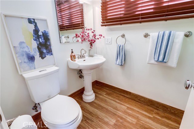 Detail Gallery Image 49 of 74 For 2815 E 5th St, Long Beach,  CA 90814 - 3 Beds | 2 Baths