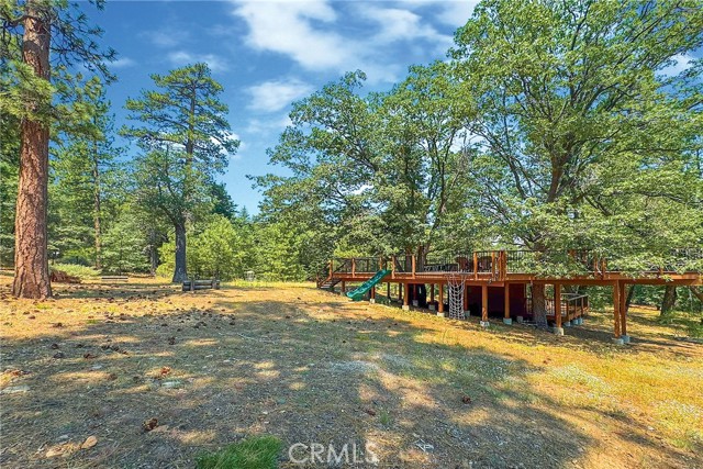 42143 Switzerland Drive, Big Bear CA: https://media.crmls.org/medias/3722737e-142b-4db6-b04b-d9fd909897ed.jpg