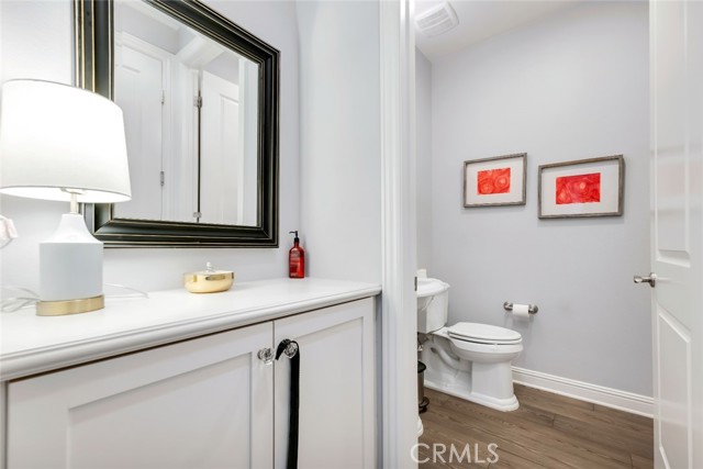11929 Ricasoli Way, Porter Ranch CA: https://media.crmls.org/medias/37229fc2-9788-43e6-b2bd-619092a0e524.jpg