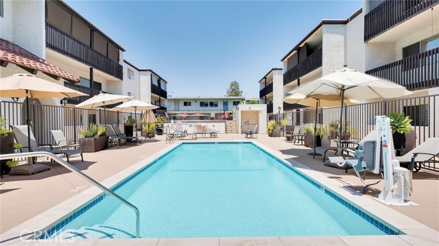 Detail Gallery Image 25 of 32 For 5334 Lindley Ave #231,  Encino,  CA 91316 - 1 Beds | 1 Baths