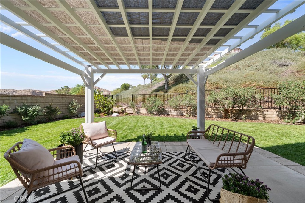 MLS #SR25229928 image #1