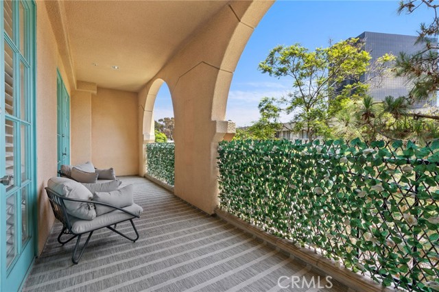 Detail Gallery Image 28 of 38 For 11500 San Vicente Bld #202,  Los Angeles,  CA 90049 - 3 Beds | 3/1 Baths