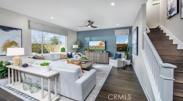 200 Lily Loop, Irvine CA: https://media.crmls.org/medias/37246ec0-d87b-405e-8655-6dddc06eefb2.jpg