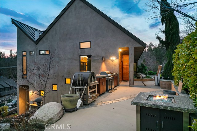 Detail Gallery Image 40 of 61 For 748 Brentwood Dr, Lake Arrowhead,  CA 92352 - 4 Beds | 4 Baths