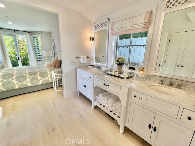 Detail Gallery Image 17 of 21 For 31502 Shrewsbury Dr, Laguna Beach,  CA 92651 - 2 Beds | 2/1 Baths