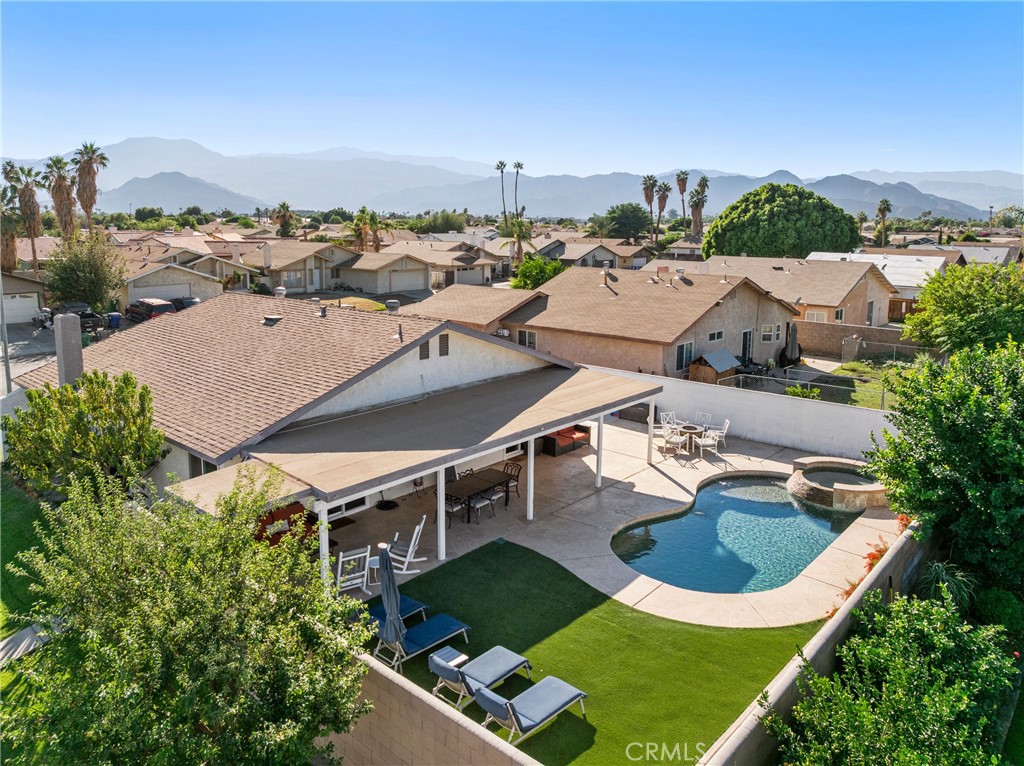 MLS #OC25274170 image #3