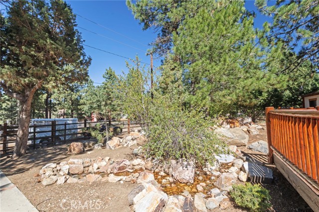 Detail Gallery Image 9 of 41 For 2160 Mariposa, Big Bear City,  CA 92314 - 3 Beds | 2 Baths