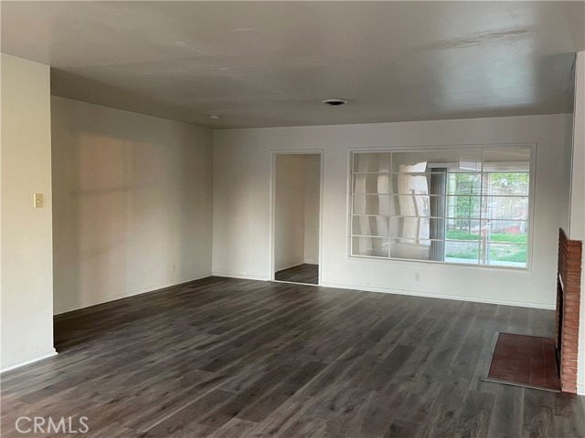 857 Encino Way photo 6