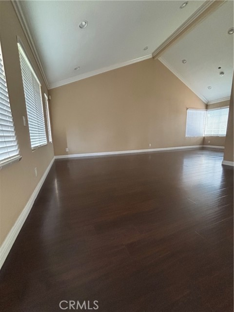 17092 Whispering Brook Way, Riverside CA: https://media.crmls.org/medias/3727dae2-fb92-4dd1-9bff-86182eb911b2.jpg