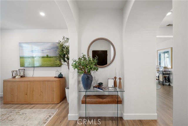 Detail Gallery Image 4 of 32 For 64 Greenhouse, Irvine,  CA 92603 - 2 Beds | 2/1 Baths