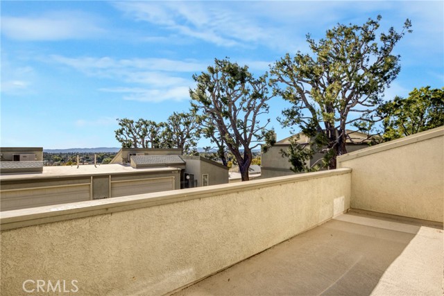 Detail Gallery Image 9 of 39 For 15760 Midwood, Granada Hills,  CA 91344 - 3 Beds | 3 Baths