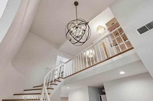 Detail Gallery Image 13 of 39 For 24303 Rimford, Diamond Bar,  CA 91765 - 5 Beds | 3 Baths