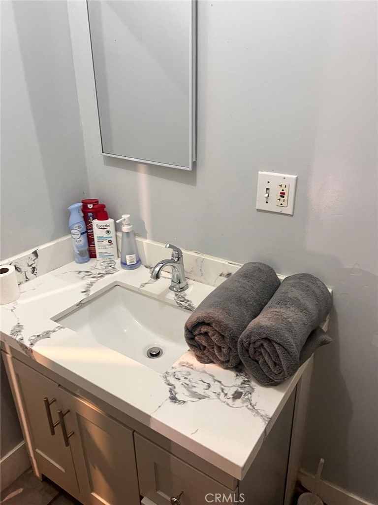 MLS #IN25270424 image #14