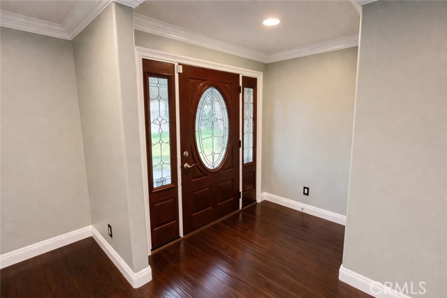 Detail Gallery Image 2 of 31 For 7817 Nagle Ave, North Hollywood,  CA 91605 - 4 Beds | 3 Baths