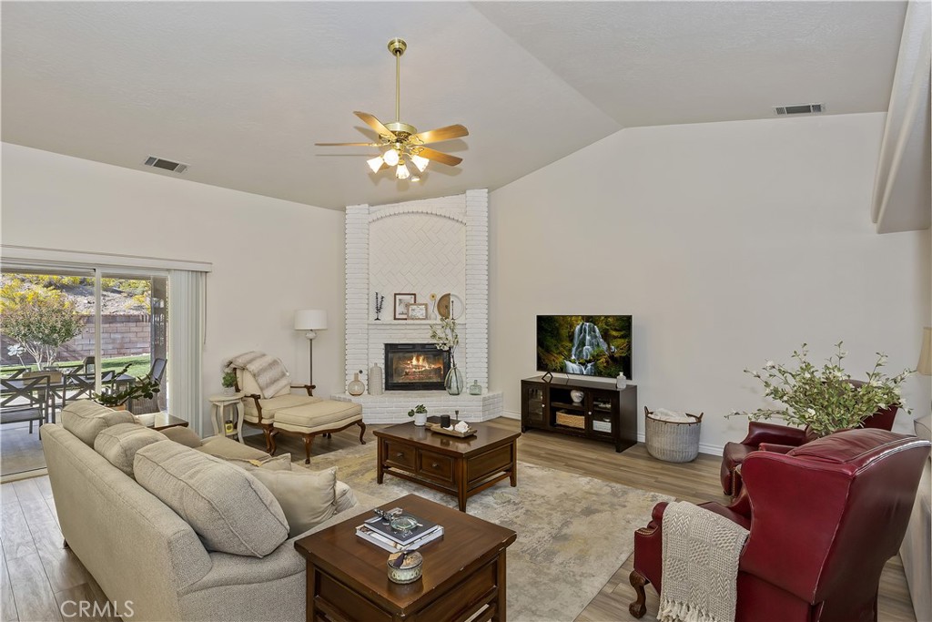 MLS #HD25190178 image #9