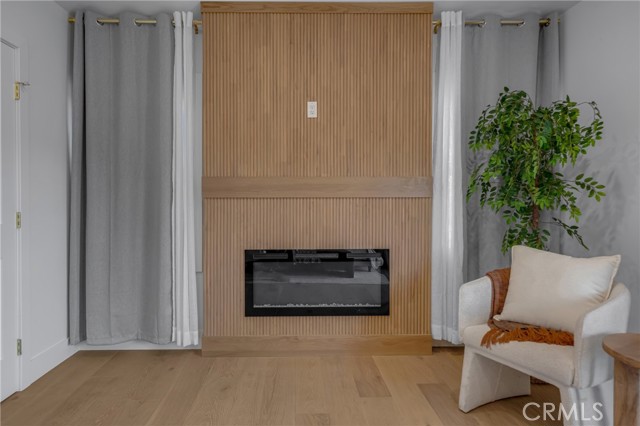 6129 W 83rd Place, Los Angeles CA: https://media.crmls.org/medias/372bd5c7-0464-4859-b222-49a42d9582a8.jpg