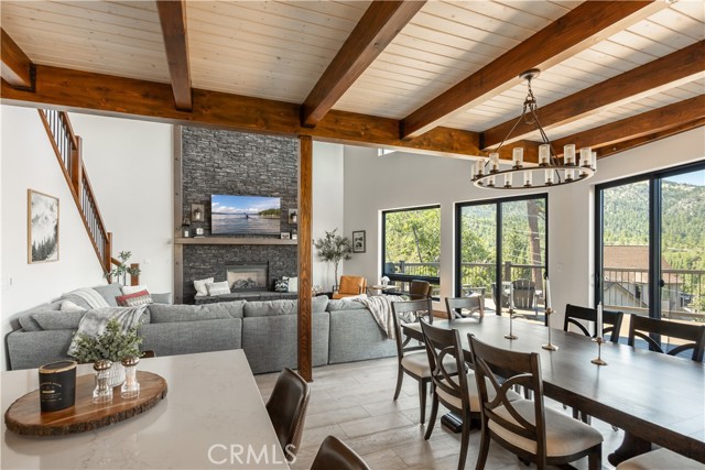 43778 Colusa Drive, Big Bear Lake CA: https://media.crmls.org/medias/372c57f4-6a27-4cb1-a635-b9cb57d6b741.jpg