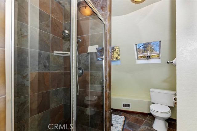 Detail Gallery Image 15 of 24 For 1818 Irene St, Wrightwood,  CA 92397 - 2 Beds | 2 Baths