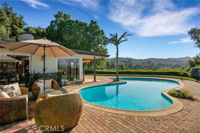 Front Image Thumbnail for CRSR25263775