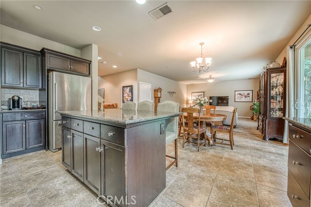 Detail Gallery Image 12 of 26 For 7141 N Lead Ave, Fresno,  CA 93711 - 4 Beds | 3 Baths