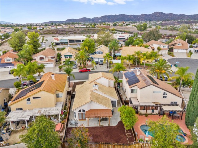 40723 Mountain Pride, Murrieta CA: https://media.crmls.org/medias/37310539-e26f-497a-95e6-8500951d766a.jpg