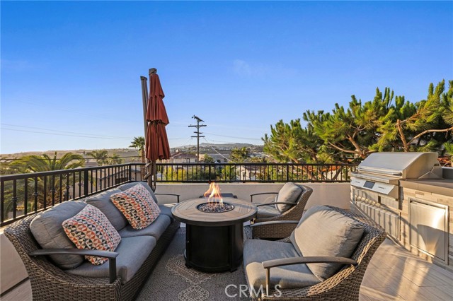 Detail Gallery Image 30 of 34 For 163 Calle Redondel, San Clemente,  CA 92672 - 3 Beds | 2/1 Baths