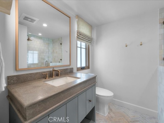 Detail Gallery Image 41 of 61 For 505 Bayview Dr, Manhattan Beach,  CA 90266 - 3 Beds | 3/1 Baths